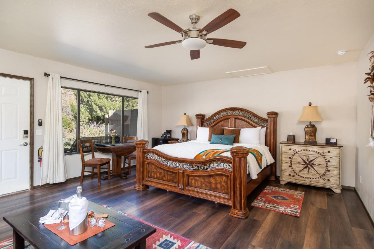 Whispering Creek Bed & Breakfast Sedona Esterno foto